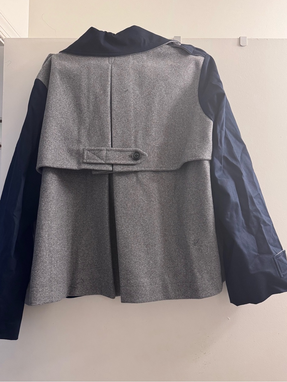 Navy Women's Double-Breasted Peacoat/Trenchcoat duo Jacket - Classic Style - Picture 3 of 4